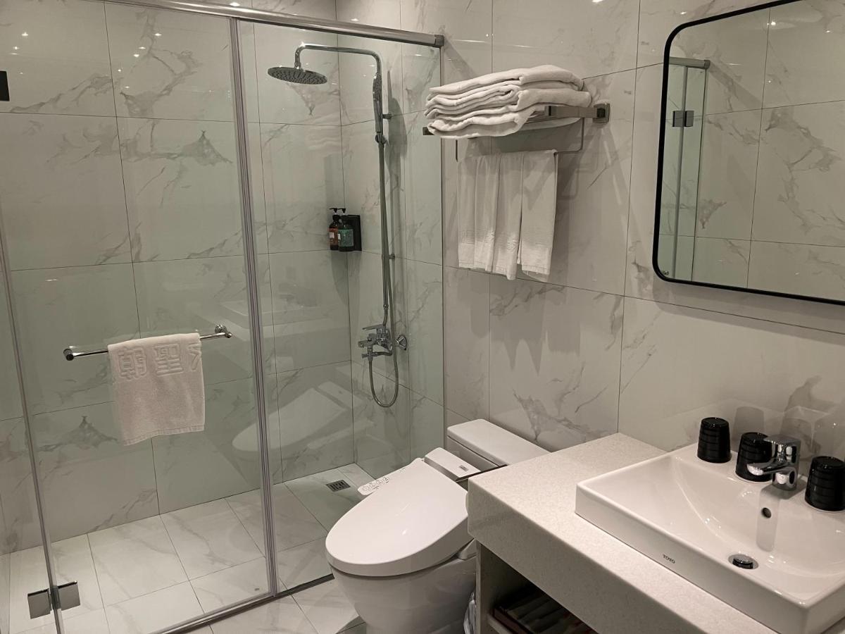 Saint Hostel Beigang Экстерьер фото